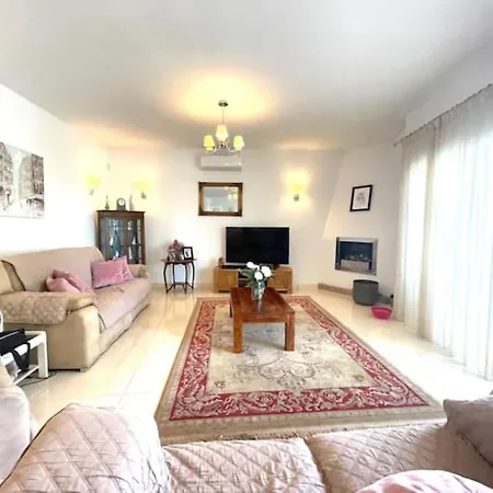 Villa Flores De Cabopino